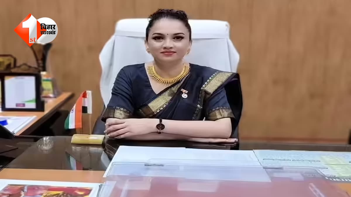 ‘बाल्टी में पेशाब कर मुझ पर फेंका… शरीर पर जख्म ही जख्म’, फिर भी नहीं टूटी हिम्मत—नरक जैसी जिंदगी से निकलकर कमिश्नर बनीं सविता