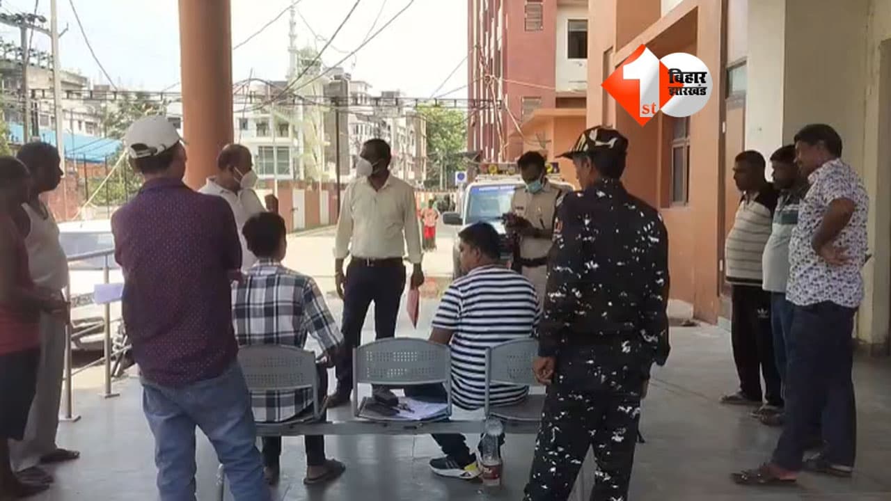 तालाब से संदिग्ध हालत में मिला युवक का शव, परिजनों ने जताई हत्या की आशंका