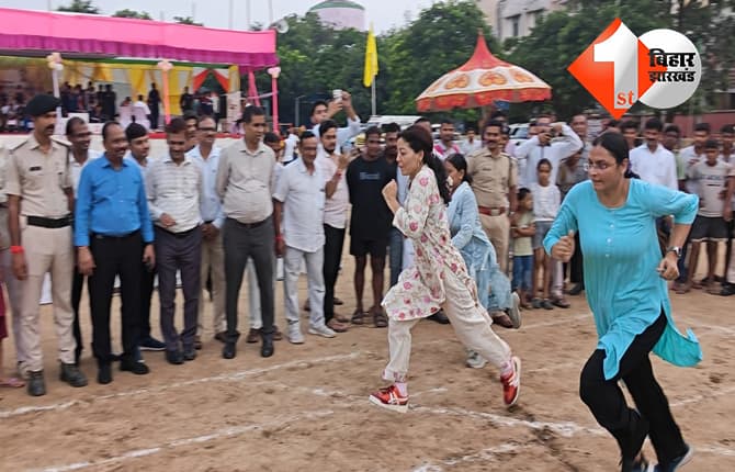 राष्ट्रीय खेल दिवस पर जहानाबाद DM का अनोखा अंदाज, खिलाड़ियों के साथ ट्रैक पर लगाई दौड़