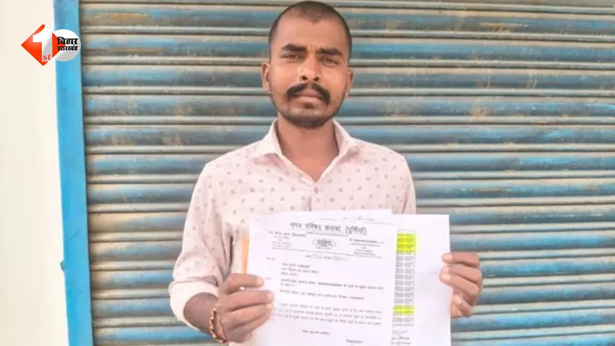 PM आवास में बड़ा खेल: पार्षद की मां, बहन, भाभी समेत 4 रिश्तेदारों के खाते में पहुंचे 1-1 लाख, RTI से खुला राज