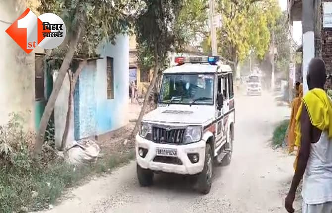 मुहर्रम को लेकर अलर्ट मोड में सारण पुलिस, जिलेभर में निकाला फ्लैग मार्च