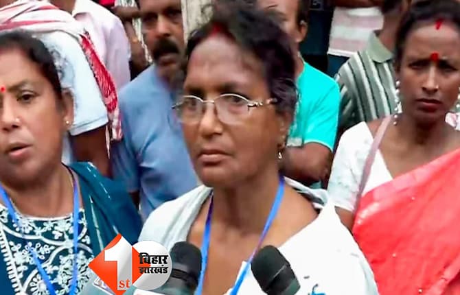 'बारिश में भीग जाते तो क्या होता?', बंगाल दुर्गा पंडाल भगदड़ पर BJP विधायक का विवादित बयान, लोगों को ठहराया जिम्मेदार