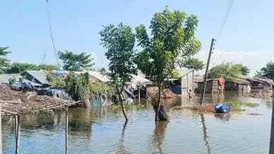 Bihar News: बिहार में बाढ़ के बीच नया खतरा! पानी घटते ही तेज हो सकता है कटाव, सरकार ने सभी जिलों को भेजा अलर्ट